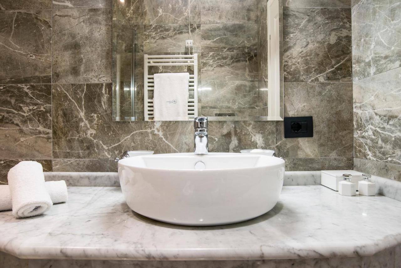 Via Veneto Suites روما المظهر الخارجي الصورة