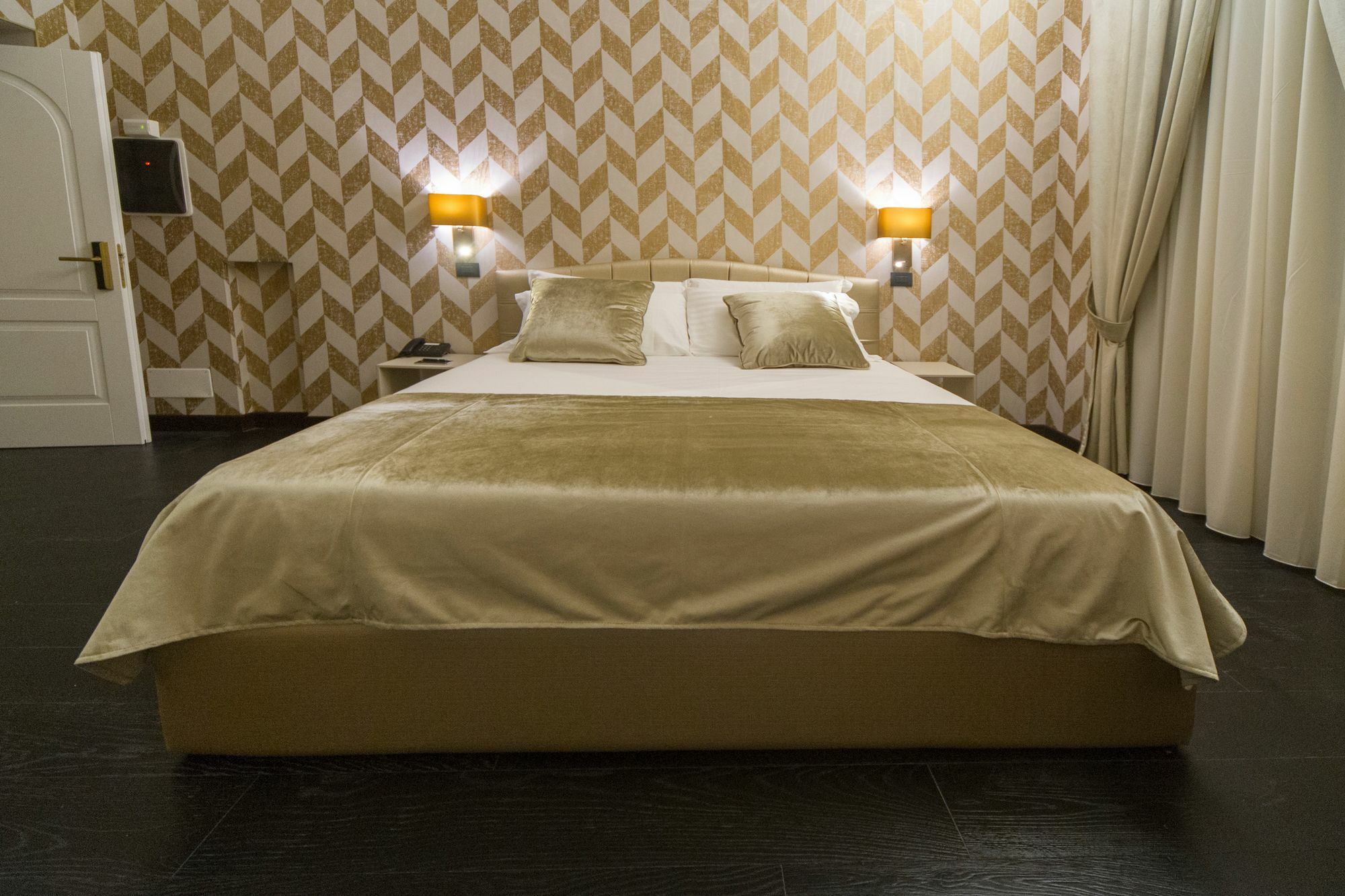Via Veneto Suites روما المظهر الخارجي الصورة